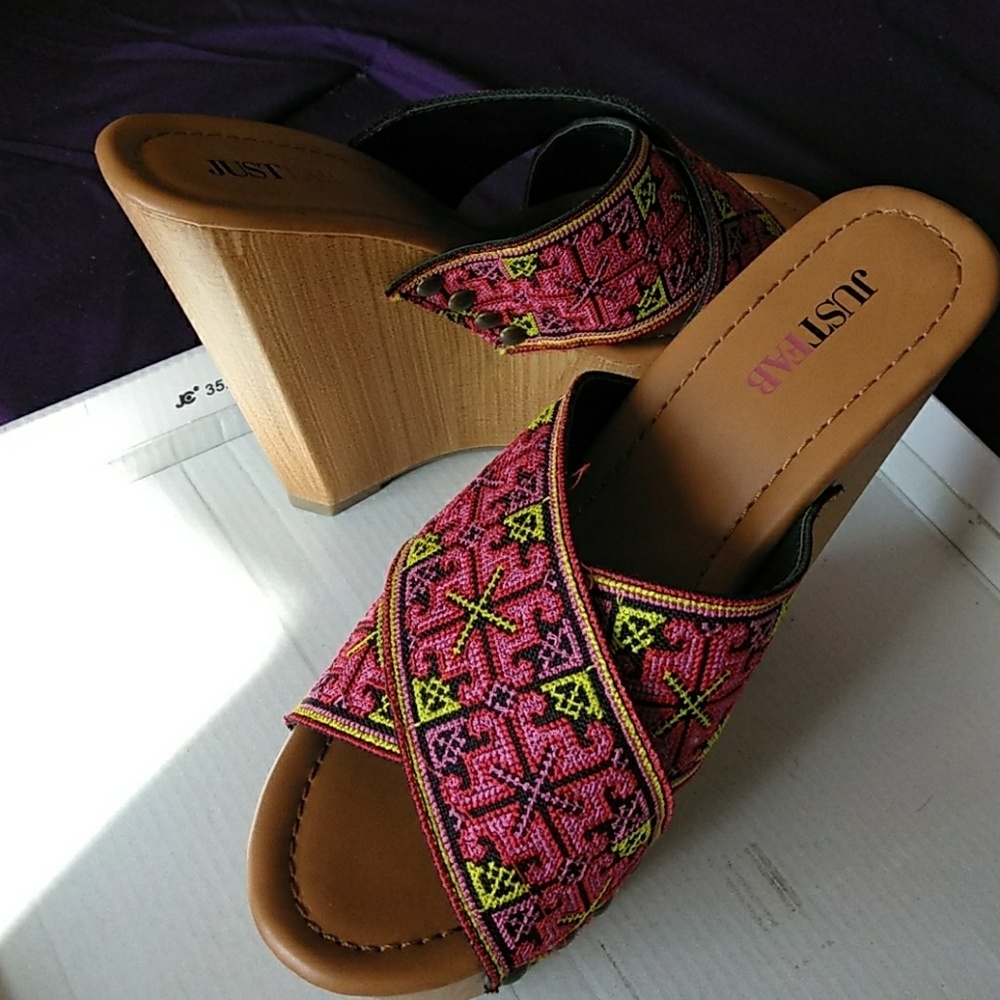 Unique wedge shoes